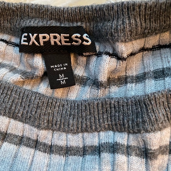 Express M Ribbed top - Picture 3 of 5